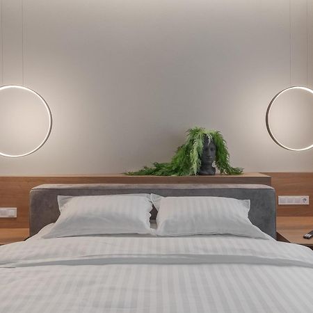 Oasis Rooms Oradea Eksteriør billede