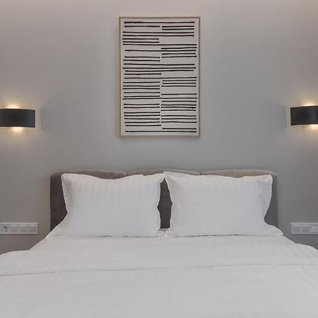 Oasis Rooms Oradea Eksteriør billede