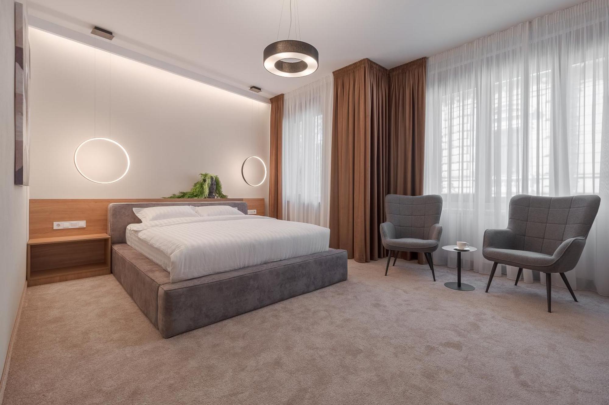 Oasis Rooms Oradea Eksteriør billede