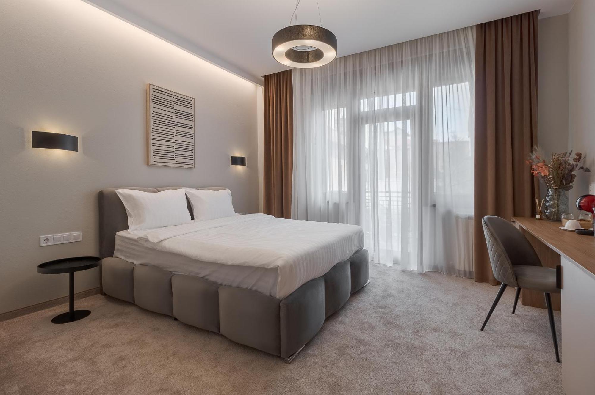 Oasis Rooms Oradea Eksteriør billede